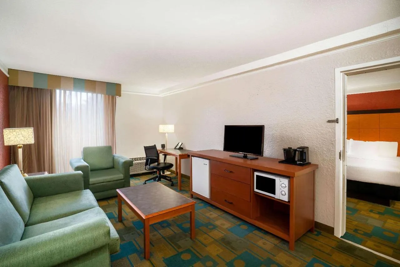 La Quinta By Wyndham Nashville Airport/Opryland